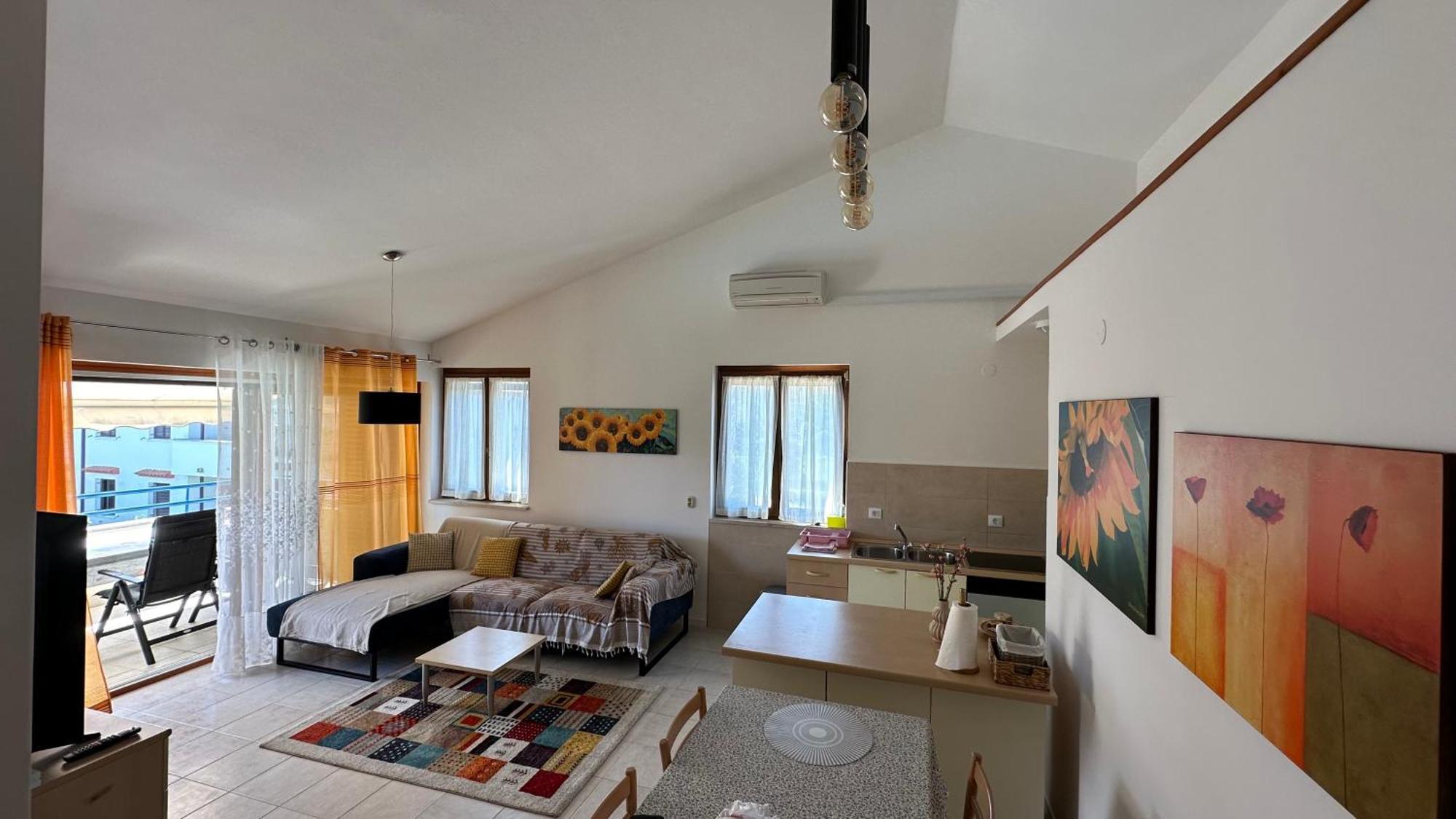 Apartman Lucija ロヴィニ エクステリア 写真
